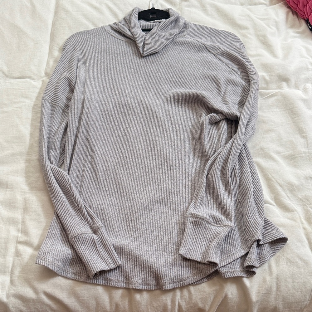 American Eagle Outfitters Gray Cowl Neck Sweater